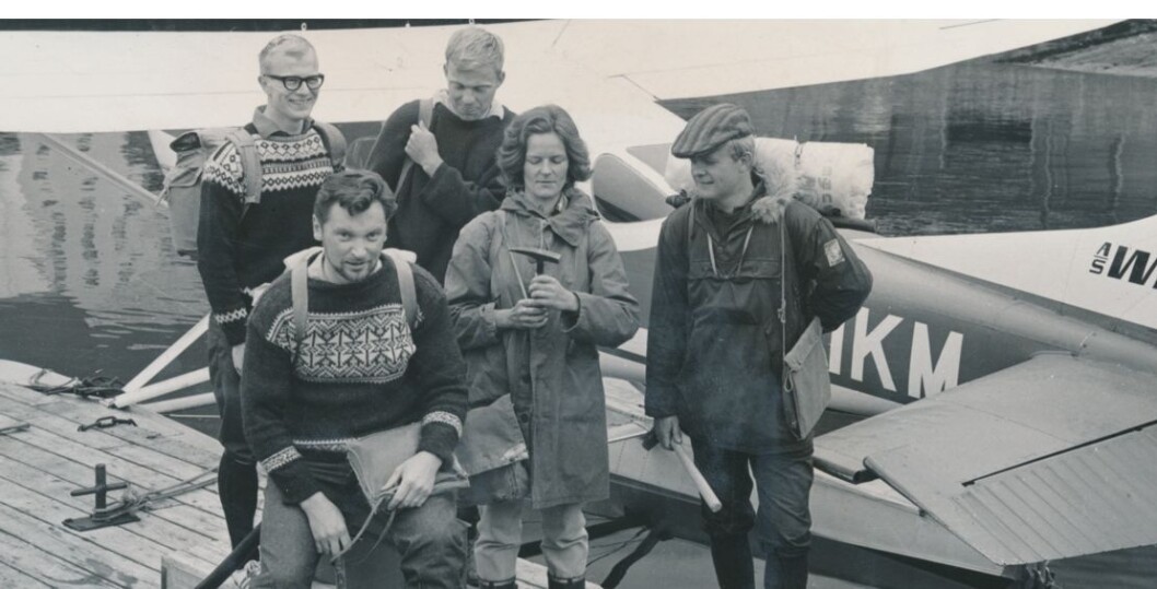 Ellen Sigmond er prosjektleder for feltgeologer på tur inn i Stølsheimen en gang på 1960-tallet. (Foto: Privat) Ellen Sigmond er prosjektleder for feltgeologer på tur inn i Stølsheimen en gang på 1960-tallet. (Foto: Privat)