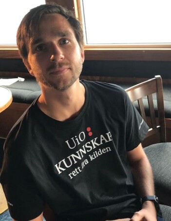 Haakon Gjerløw er doktorgradsstipendiat i statsvitenskap og forsker på hvordan vi velgere klarer å orientere oss om politikk. (Foto: Siw Ellen Jakobsen) Haakon Gjerløw er doktorgradsstipendiat i statsvitenskap og forsker på hvordan vi velgere klarer å orientere oss om politikk. (Foto: Siw Ellen Jakobsen)