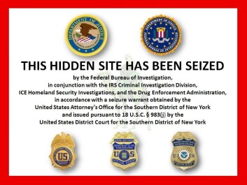 Nettstedet Silk Road brukte bitcoin for blant annet å selge narkotika på det såkalte mørke nettet, der brukerne vanskelig kan spores. Den 2. oktober 2013 ble nettstedet stengt og lederen Ross Ulbricht arrestert av FBI, som la ut denne plakaten på nettstedet. (Foto: (Bilde: FBI, Wikimedia Commons)) Nettstedet Silk Road brukte bitcoin for blant annet å selge narkotika på det såkalte mørke nettet, der brukerne vanskelig kan spores. Den 2. oktober 2013 ble nettstedet stengt og lederen Ross Ulbricht arrestert av FBI, som la ut denne plakaten på nettstedet. (Foto: (Bilde: FBI, Wikimedia Commons))