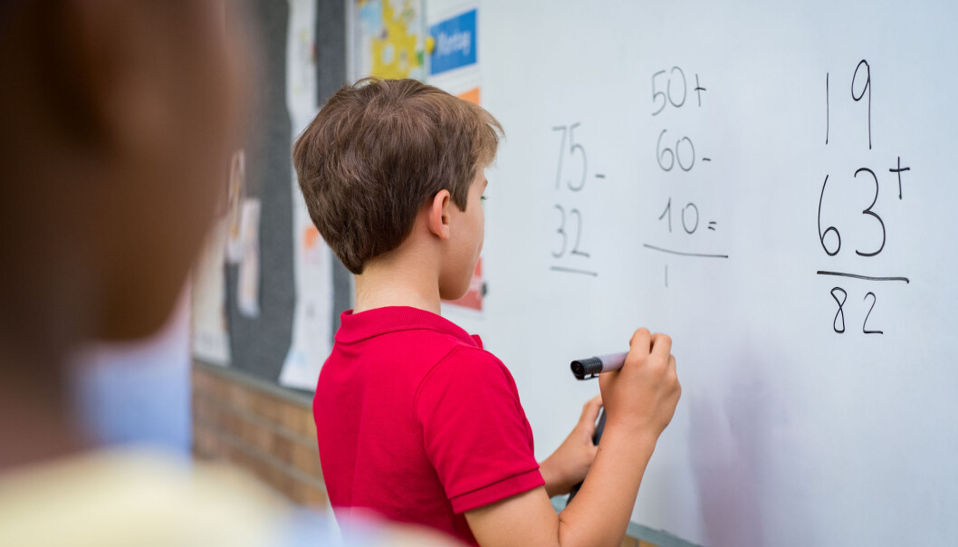 Pisa-undersøkelsene viser at sosial klasse har større påvirkning på elevenes prestasjoner i Norge enn i Finland. Hvorfor er det slik? (Illustrasjon: Rido / Shutterstock / NTB scanpix) Pisa-undersøkelsene viser at sosial klasse har større påvirkning på elevenes prestasjoner i Norge enn i Finland. Hvorfor er det slik? (Illustrasjon: Rido / Shutterstock / NTB scanpix)