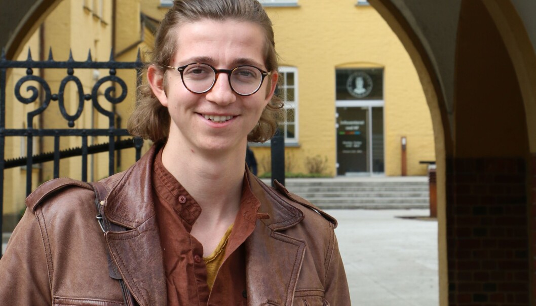 – Utenlandsoppholdene har gjort meg bedre rustet til å bli en god lærer, sier Håkon Digernes Osmundsen. (Foto: Runo Isaksen, SIU) – Utenlandsoppholdene har gjort meg bedre rustet til å bli en god lærer, sier Håkon Digernes Osmundsen. (Foto: Runo Isaksen, SIU)