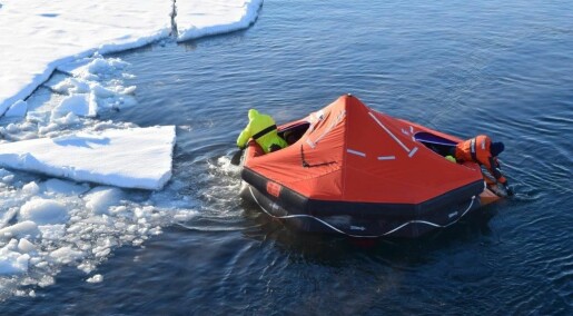 Forskarar i isen skal gje tryggare cruisetrafikk i Arktis