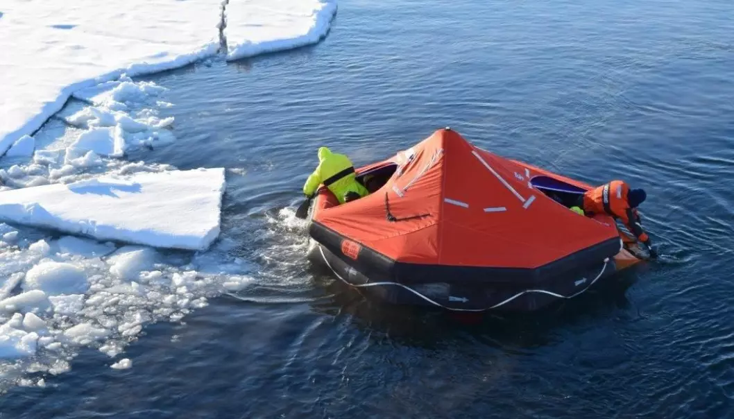 Forskarar i isen skal gje tryggare cruisetrafikk i Arktis