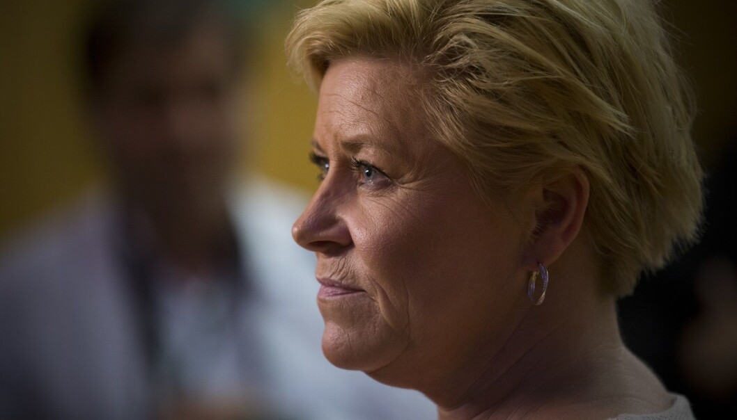 Mye handler om oljekrise og innvandring når finansminister Siv Jensen nå legger fram revidert statsbudsjett for 2016. (Foto: NTB Scanpix) Mye handler om oljekrise og innvandring når finansminister Siv Jensen nå legger fram revidert statsbudsjett for 2016. (Foto: NTB Scanpix)