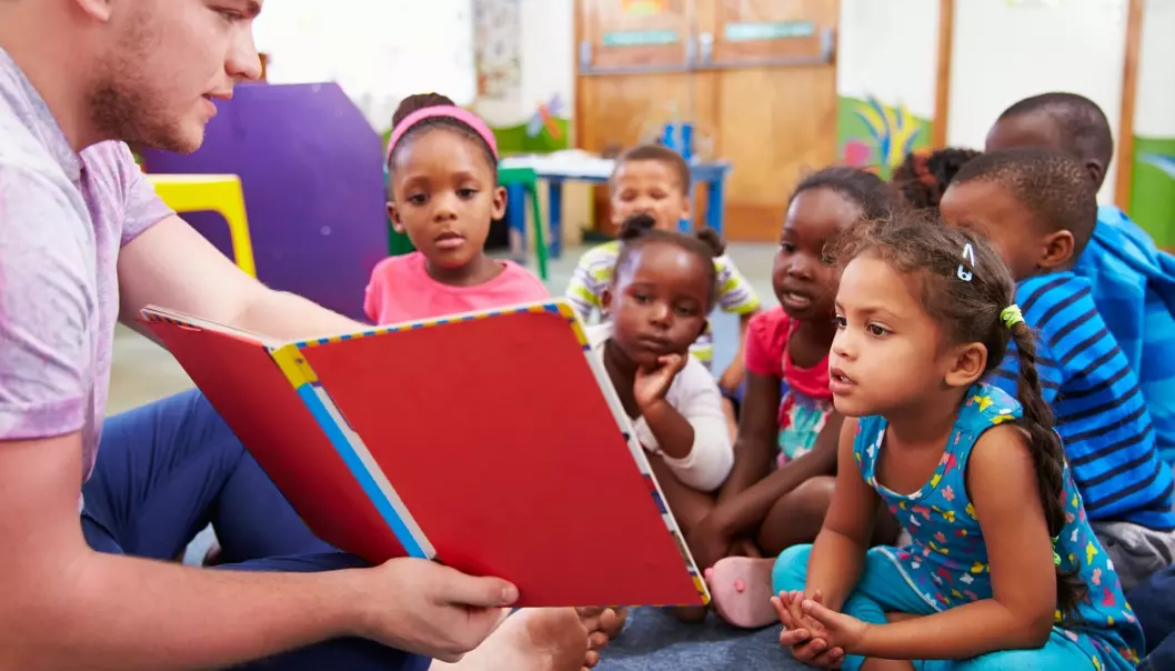 Intensiv språkstimulering av minoritetsspråklige 5-åringer virker positivt på barnas språkforståelse, ifølge ny studie.  (Foto: Colourbox)