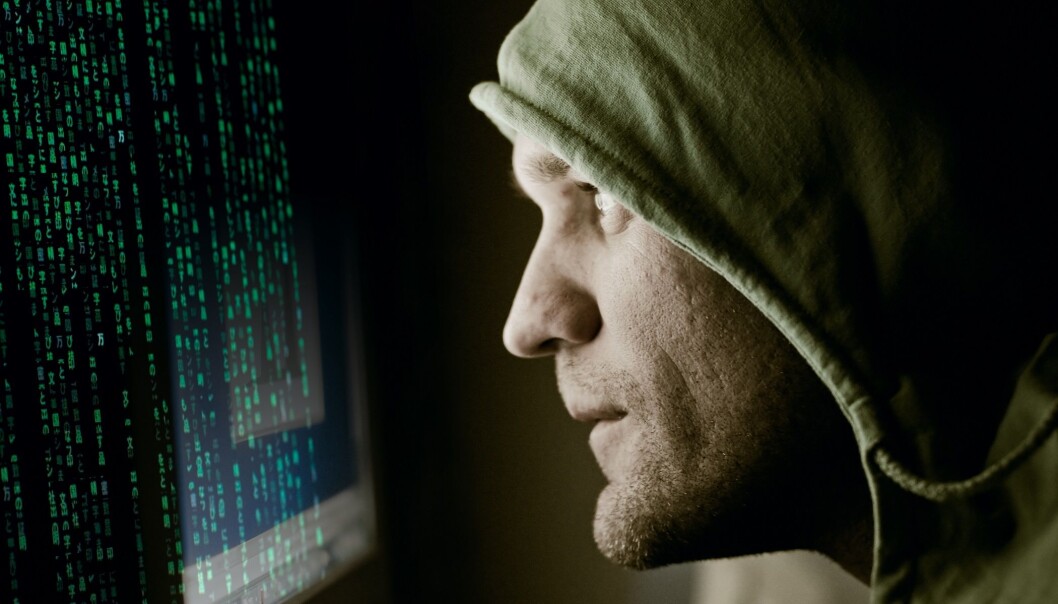Ved hjelp av datateknologi kan en liten datakyndig gruppe i dag utføre kriminelle handlinger av store dimensjoner. (Illustrasjonsfoto: Colourbox) Ved hjelp av datateknologi kan en liten datakyndig gruppe i dag utføre kriminelle handlinger av store dimensjoner. (Illustrasjonsfoto: Colourbox)