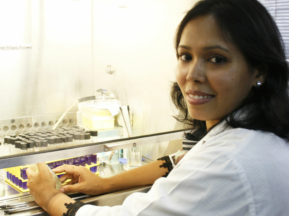 The results from the research project can be used as a base for an oral vaccine. PhD student Fatema Moni Chowdhury works on biological testing. (Photo: Frøy Katrine Myrhol)