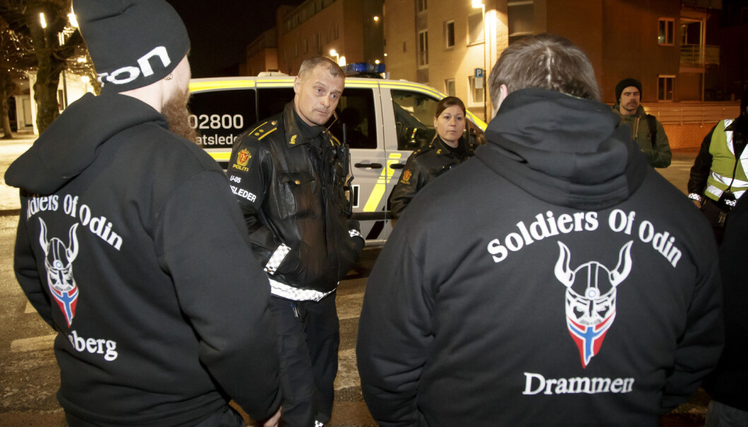 Odins soldater, som patruljerte mange norske byer i februar, ble møtt med massiv kritikk. (Foto: Heiko Junge, NTB scanpix) Odins soldater, som patruljerte mange norske byer i februar, ble møtt med massiv kritikk. (Foto: Heiko Junge, NTB scanpix)