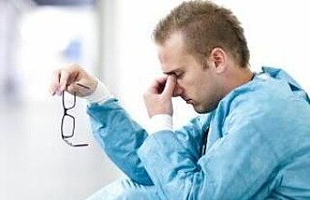 Younger doctors are more depressed.