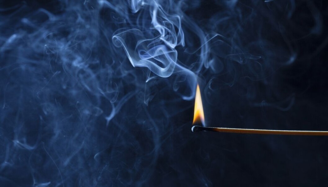 Er det egentlig sant at en fyrstikk kan brenne bort dolukt? (Illustrasjonsfoto: fantasystudio/Shutterstock/NTB scanpix) Er det egentlig sant at en fyrstikk kan brenne bort dolukt? (Illustrasjonsfoto: fantasystudio/Shutterstock/NTB scanpix)