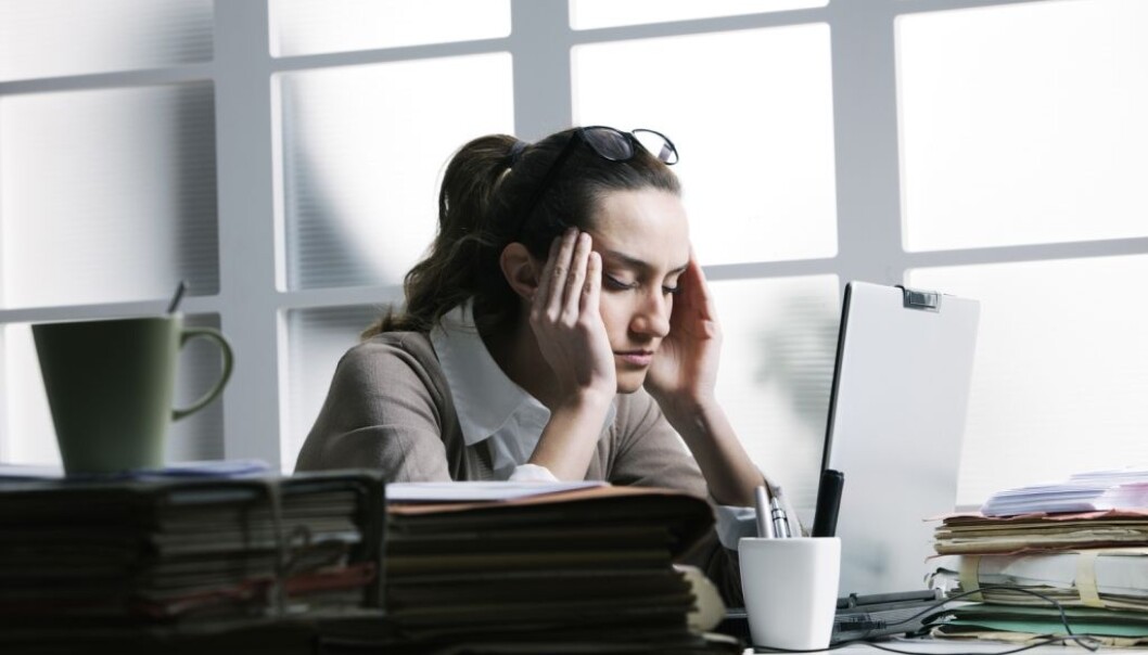 Kanskje får vi hodepine, kvalme, svimmelhet og annet ubehag av den ultralyden vi påvirkes av uten vi er klar over det. (Illustrasjonsfoto: Stokkete, Shutterstock, NTB scanpix) Kanskje får vi hodepine, kvalme, svimmelhet og annet ubehag av den ultralyden vi påvirkes av uten vi er klar over det. (Illustrasjonsfoto: Stokkete, Shutterstock, NTB scanpix)