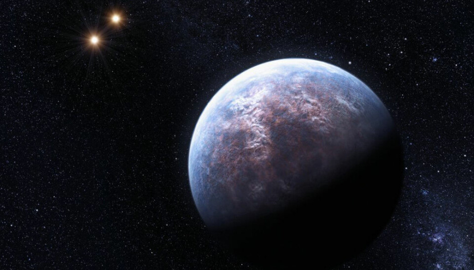 En eksoplanet rundt trippelstjernen Gliese 667 C. Her har kunstneren valgt å framstille planeten som jordlignende. Dette er bare en av mange eksoplaneter som potensielt kan ligne på jorden. (Illustrasjon: ESO/L. Calçada)