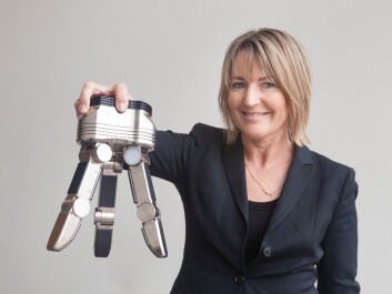 SINTEF researcher Ingrid Schjølberg is looking for more flexible robotic graspers for industrial applications. (Photo: Thor Nielsen) SINTEF researcher Ingrid Schjølberg is looking for more flexible robotic graspers for industrial applications. (Photo: Thor Nielsen)