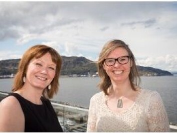 Beate Kvamstad (left) at MARINTEK, project manager for the ASK user study and Hege Lunde at Telenor Satellite Broadcasting, project Manager of the ASK project aimed at providing broadband across the Arctic. Photo: Thor Nielsen. Beate Kvamstad (left) at MARINTEK, project manager for the ASK user study and Hege Lunde at Telenor Satellite Broadcasting, project Manager of the ASK project aimed at providing broadband across the Arctic. Photo: Thor Nielsen.