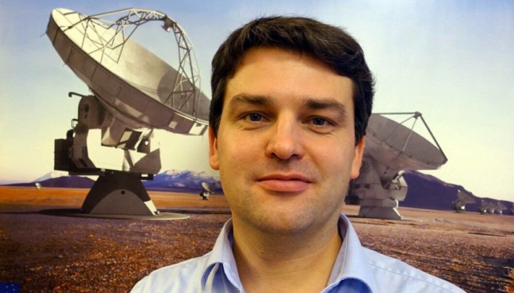 Forsker ved Institutt for teoretisk astrofysikk Sven Wedemeyer. (Foto: Anna Kathinka D. Evans, UiO) Forsker ved Institutt for teoretisk astrofysikk Sven Wedemeyer. (Foto: Anna Kathinka D. Evans, UiO)