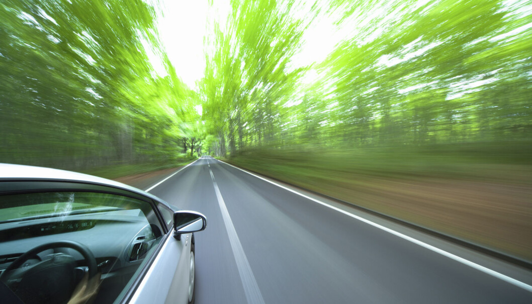 Hvordan er din typiske biltur? Når kunstig intelligens lærer det, kan den planlegge motorbruken i plugg inn-hybridbilen slik at det brukes minst mulig fossilt drivstoff og slippes ut minst mulig karbondioksid. (Illustrasjonsfoto: KPG Payless2 / Shutterstock / NTB scanpix) Hvordan er din typiske biltur? Når kunstig intelligens lærer det, kan den planlegge motorbruken i plugg inn-hybridbilen slik at det brukes minst mulig fossilt drivstoff og slippes ut minst mulig karbondioksid. (Illustrasjonsfoto: KPG Payless2 / Shutterstock / NTB scanpix)