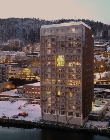 I Bergen står verdens høyeste trehus bygget av moduler. Og huset har naturligvis fått navnet «Treet». (Foto: BOB) I Bergen står verdens høyeste trehus bygget av moduler. Og huset har naturligvis fått navnet «Treet». (Foto: BOB)