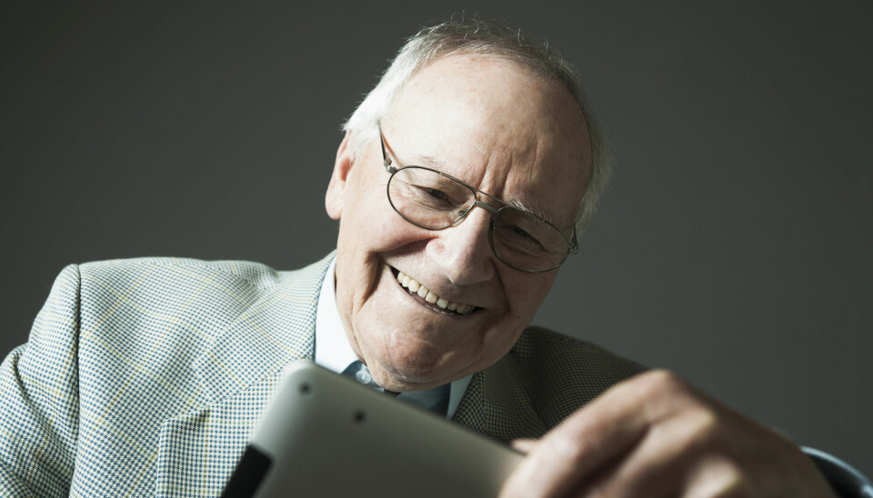 Norske eldre er blitt storbrukere av internett, de også. Et flertall av alle over 70 år er på nett daglig eller ukentlig. (Illustrasjonsfoto: Radius/NTB scanpix)