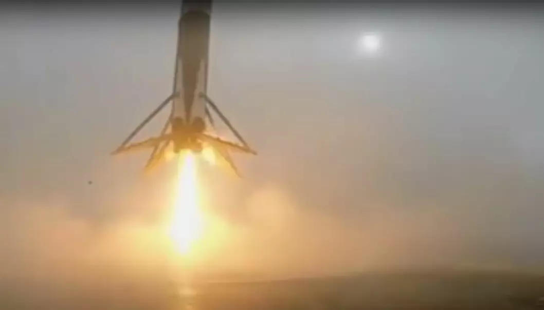 Nesten vellykket plattformlanding for SpaceX