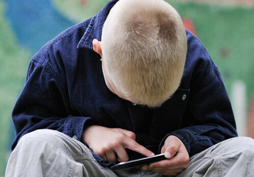 Social media is a challenge for the child welfare service