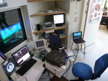 The test room where the youth’s brains were scanned while they were playing a car race video game. The test room where the youth’s brains were scanned while they were playing a car race video game.