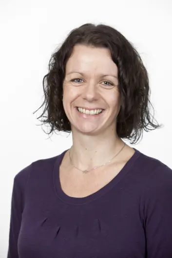 Politiet må overse mange lovbrudd i helgene. Forsker Kristin Buvik har undersøkt hvordan de prioriterer i kaoset blant fulle folk. (Foto: FHI) Politiet må overse mange lovbrudd i helgene. Forsker Kristin Buvik har undersøkt hvordan de prioriterer i kaoset blant fulle folk. (Foto: FHI)