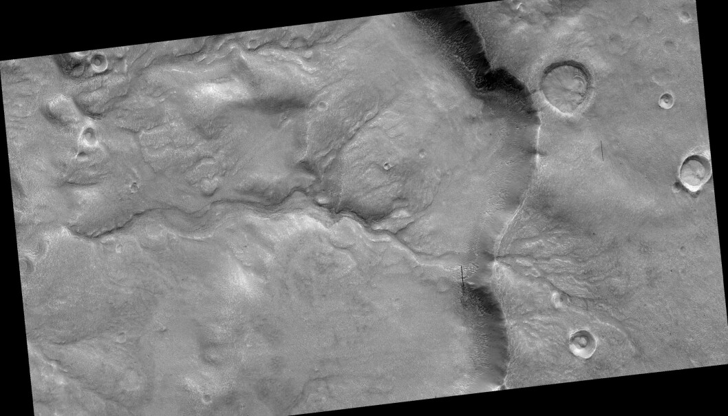 Et kjempegammelt elveleie på Mars, sett av Mars Reconnaissance Orbiter. (Foto: NASA/JPL/University of Arizona) Et kjempegammelt elveleie på Mars, sett av Mars Reconnaissance Orbiter. (Foto: NASA/JPL/University of Arizona)