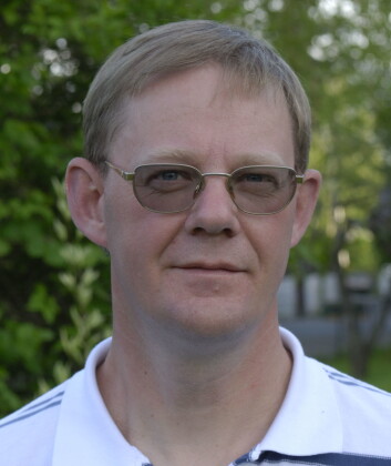 Jon Petter Omtvedt tror ikke vi finner noe særlig mer enn åtte-ti flere grunnstoff.
(Foto: Universitetet i Oslo) Jon Petter Omtvedt tror ikke vi finner noe særlig mer enn åtte-ti flere grunnstoff.
(Foto: Universitetet i Oslo)