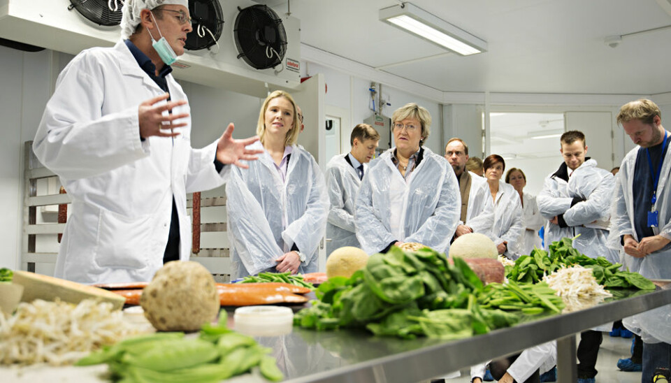 From the opening of the pathogen pilot plant. Second to the left is Minister of Agriculture and Food Sylvi Listhaug