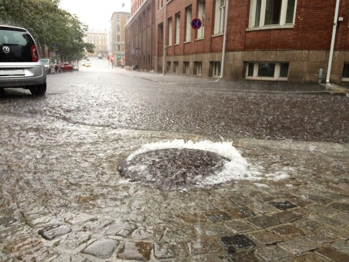 Slike styrtregnepisoder vil det bli flere av i tiårene som kommer. (Foto: Svanhild Blakstad, Byggeindustrien) Slike styrtregnepisoder vil det bli flere av i tiårene som kommer. (Foto: Svanhild Blakstad, Byggeindustrien)