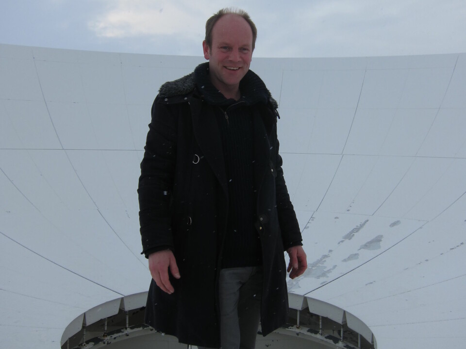 Music professor Øyvind Brandtsegg went to Svalbard to see the antennas there as part of his research for his installation for the Norwegian Mapping Authority. That was the start of a journey to the most powerful stars in the universe: quasars. (Photo: NTNU)
