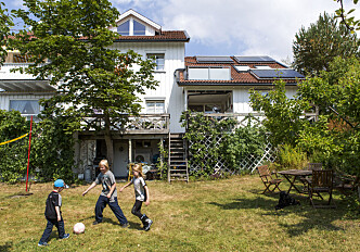 The typical Norwegian solar heating system owner is a man in his mid-fifties