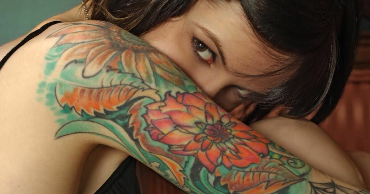 Ryggen tatovering på 100 beste