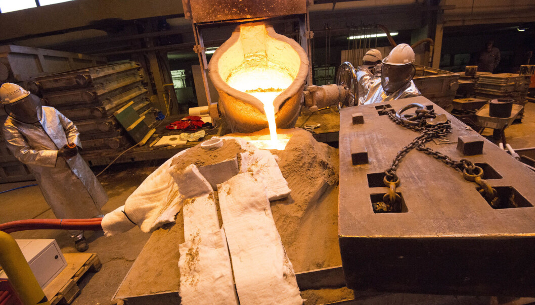 New technology almost halves the amount of metal that has to be melted in order to cast a propeller blade. This was tested for the first time on an industrial scale at Oshaug Metall in Molde. (Photo: Oshaug Metall/Arnt Jørgen Sønslien) New technology almost halves the amount of metal that has to be melted in order to cast a propeller blade. This was tested for the first time on an industrial scale at Oshaug Metall in Molde. (Photo: Oshaug Metall/Arnt Jørgen Sønslien)