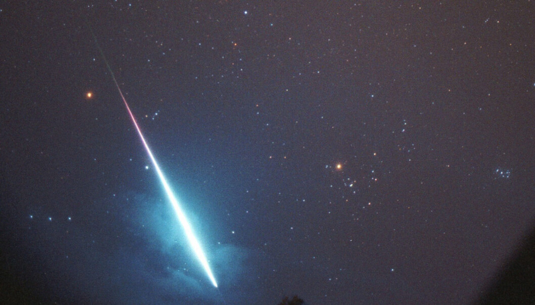 Shooting stars are actually meteors. By watching how the tails on shooting stars behave, researchers can get information about winds and temperatures high above the Earth, which in turn can help improve weather forecasts. (Photo: Arne Danielsen, NTB scanpix) Shooting stars are actually meteors. By watching how the tails on shooting stars behave, researchers can get information about winds and temperatures high above the Earth, which in turn can help improve weather forecasts. (Photo: Arne Danielsen, NTB scanpix)