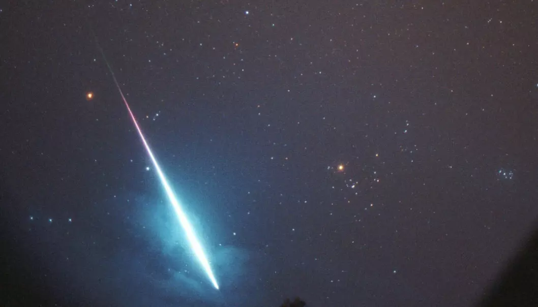 Shooting stars are actually meteors. By watching how the tails on shooting stars behave, researchers can get information about winds and temperatures high above the Earth, which in turn can help improve weather forecasts. (Photo: Arne Danielsen, NTB scanpix)