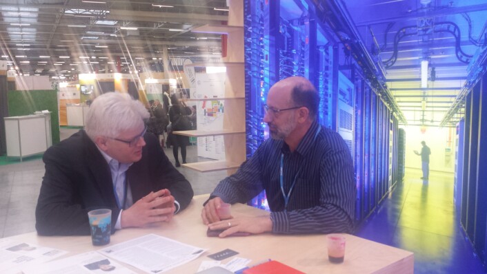 Møte med Bill Weihl, som driver med bærekraftig utvikling i Facebook. (Foto: Helge M. Markusson) Møte med Bill Weihl, som driver med bærekraftig utvikling i Facebook. (Foto: Helge M. Markusson)