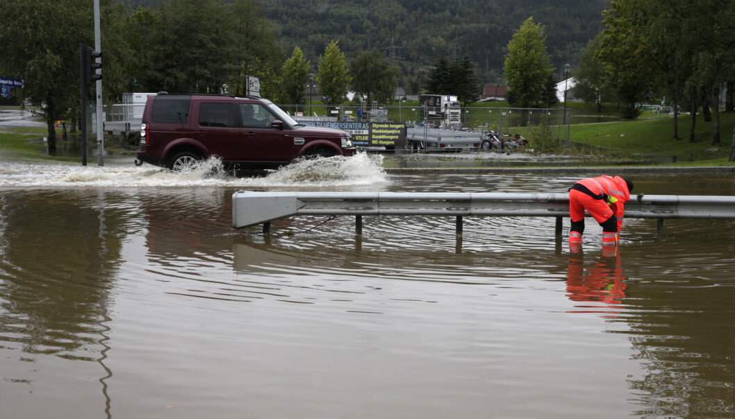 Enorme vannmengder skapte store problemer i Drammen i september i år. (Foto: Vidar Ruud, NTB scanpix) Enorme vannmengder skapte store problemer i Drammen i september i år. (Foto: Vidar Ruud, NTB scanpix)