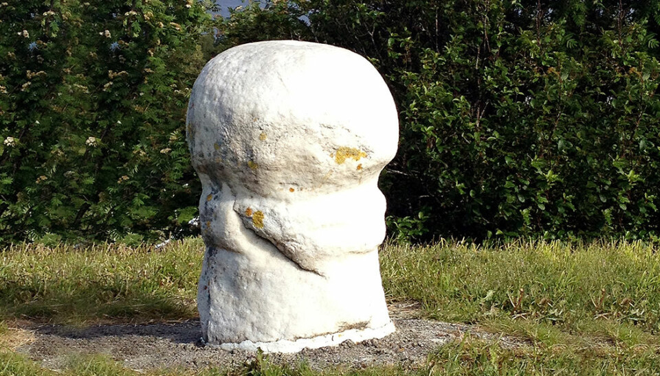 This marble phallus is found in Dønna municipality on the Helgeland coast. It originated from the migration period, and is probably over 1,600 years old. (Photo: Nina Tveter, NTNU)