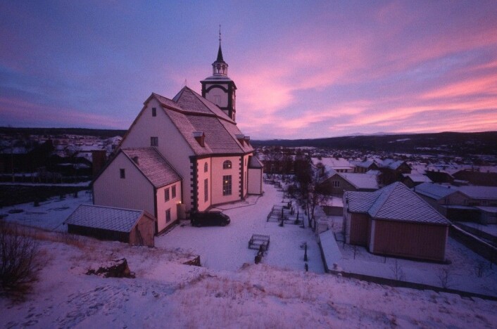 Utsikten og omgivelsene på Røros kan ha påvirket helsa hos hjerte- og lungepasienter. (Foto: Aslak Raanes/Flickr.) Utsikten og omgivelsene på Røros kan ha påvirket helsa hos hjerte- og lungepasienter. (Foto: Aslak Raanes/Flickr.)