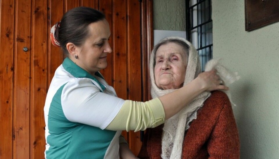 It is a common assumption in countries experiencing large female migration that women who migrate sacrifice their children. In Ukraine these women are often met with denunciation. (Illustration: Colourbox.com)