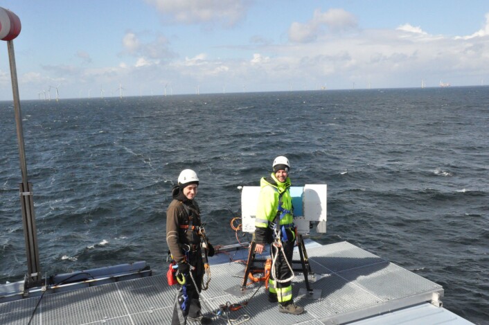 Det er nå satt i gang en stor og nytenkende målekampanje for å kartlegge vind- og bølgeforhold i en offshore vindpark. (Foto: Benny Svardal, CMR) Det er nå satt i gang en stor og nytenkende målekampanje for å kartlegge vind- og bølgeforhold i en offshore vindpark. (Foto: Benny Svardal, CMR)