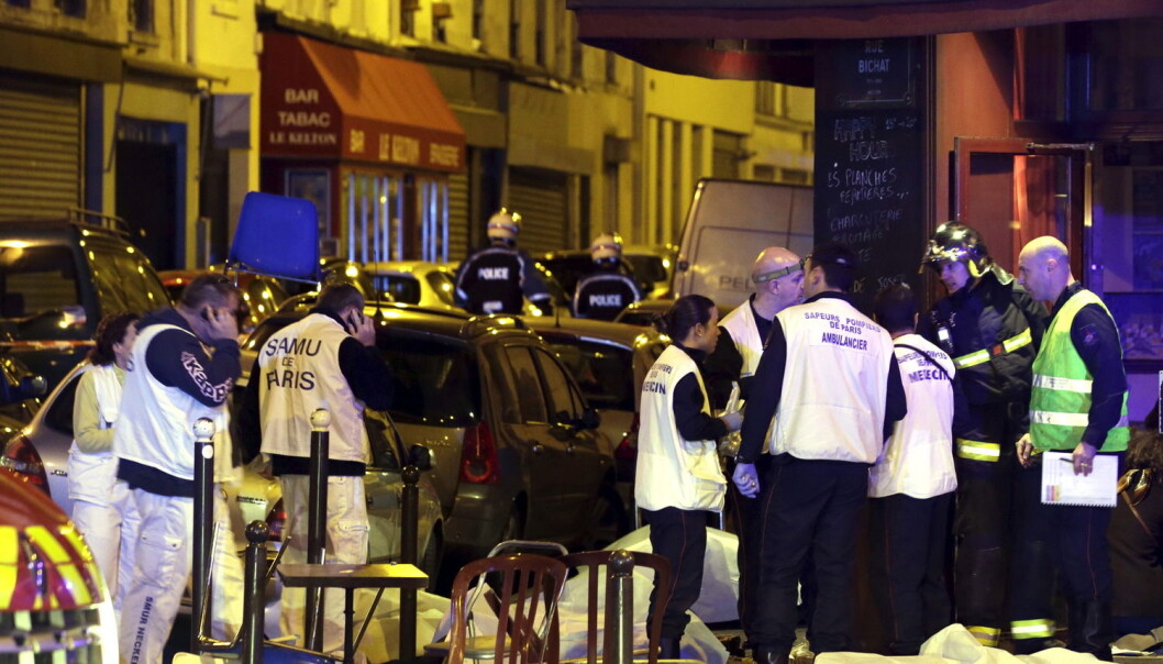 Terroren som rammet Paris fredag kveld den 13. november, drepte minst 129 mennesker og over 300 ble skadd. (Foto: Philippe Wojazer, Reuters/NTB scanpix) Terroren som rammet Paris fredag kveld den 13. november, drepte minst 129 mennesker og over 300 ble skadd. (Foto: Philippe Wojazer, Reuters/NTB scanpix)