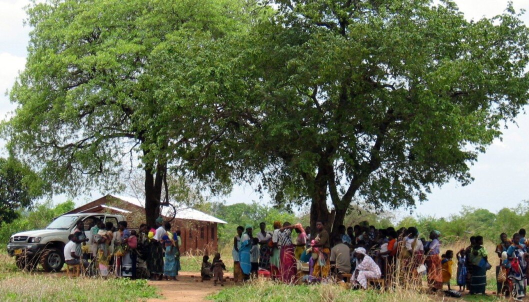 Økt desentralisering av helsetjenesten i fattige land vil styrke kampen mot tuberkulose, ifølge norske forskere. Bildet er fra Malawi. (Illustrasjonsfoto: Stine Hellum Braathen, Sintef) Økt desentralisering av helsetjenesten i fattige land vil styrke kampen mot tuberkulose, ifølge norske forskere. Bildet er fra Malawi. (Illustrasjonsfoto: Stine Hellum Braathen, Sintef)