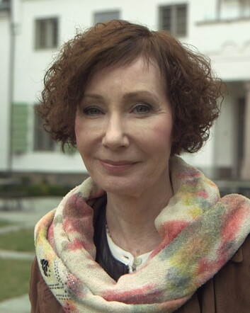 Ellinor F. Major er fagdirektør for psykisk helse ved Folkehelseinstituttet. Faren var en av få norske jøder som overlevde konsentrasjonsleirene. (Foto: Tor Willy Ingebrigtsen) Ellinor F. Major er fagdirektør for psykisk helse ved Folkehelseinstituttet. Faren var en av få norske jøder som overlevde konsentrasjonsleirene. (Foto: Tor Willy Ingebrigtsen)