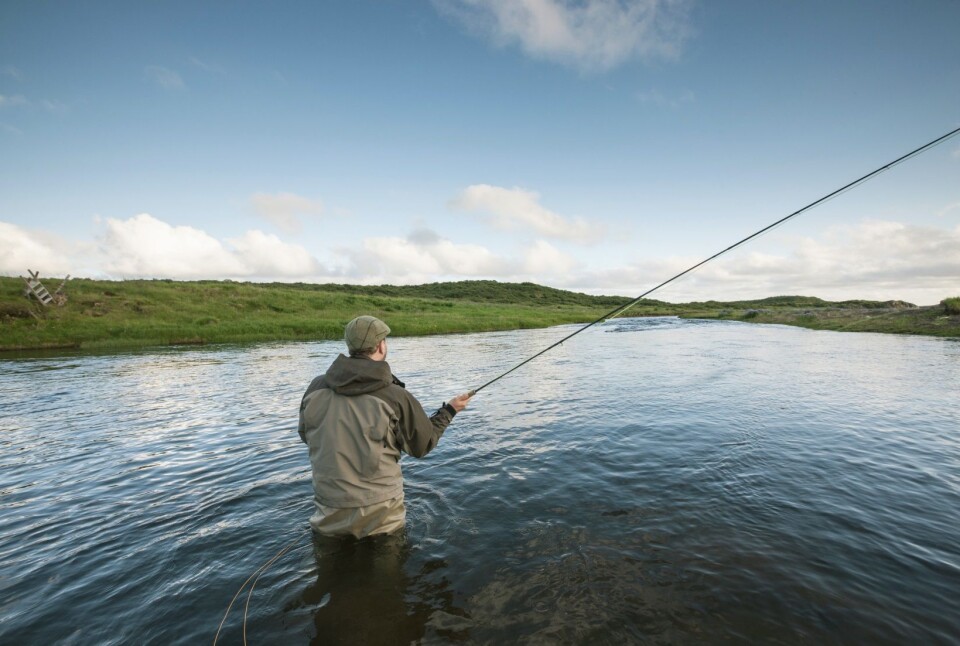 Mens vi venter på storlaksen... (Illustrasjonsfoto: Microstock) Mens vi venter på storlaksen... (Illustrasjonsfoto: Microstock)