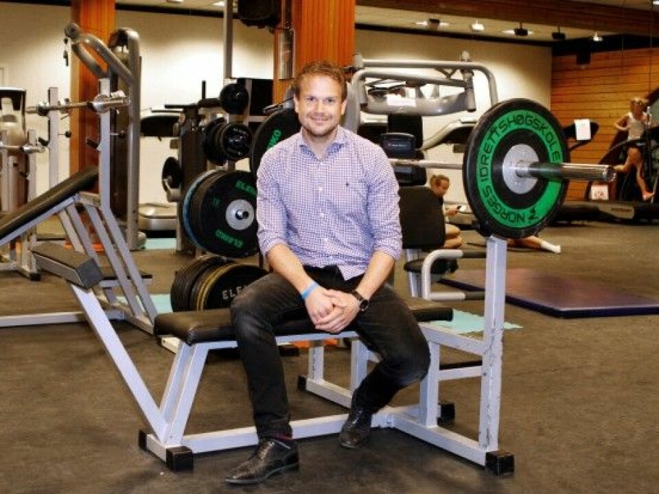 Tormod Nilsen Skogstad in the strength training room at the Norwegian School of Sport Sciences. (Photo: Yvonne Haugen)
