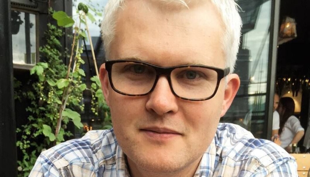 – Én ting er å forstå noe tusenvis av andre har forstått før. Det er noe helt annet å forstå noe ingen andre har forstått. Derfor slår alltid forskning undervisning for meg, sier Torgeir Rhodén Hvidsten, forsker ved Norges miljø- og biovitenskapelige universitet (NMBU). (Foto: NMBU) – Én ting er å forstå noe tusenvis av andre har forstått før. Det er noe helt annet å forstå noe ingen andre har forstått. Derfor slår alltid forskning undervisning for meg, sier Torgeir Rhodén Hvidsten, forsker ved Norges miljø- og biovitenskapelige universitet (NMBU). (Foto: NMBU)