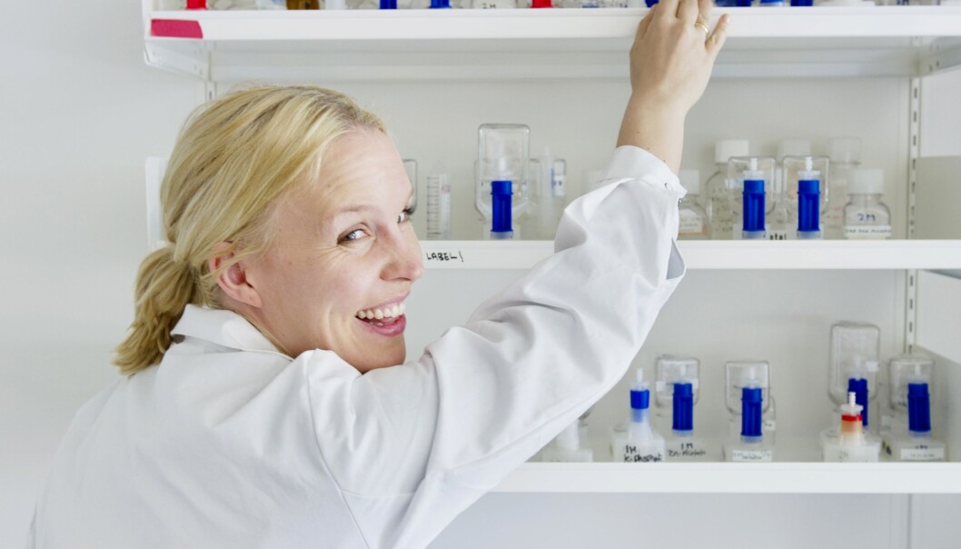 Kjersti Lian, forsker ved Universitetet i Tromsø, forsker på verdens tøffeste bakterie. (Foto: UiT) Kjersti Lian, forsker ved Universitetet i Tromsø, forsker på verdens tøffeste bakterie. (Foto: UiT)