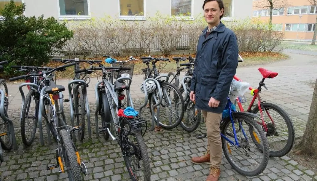 A car-free day is one of seven actions that can make a difference in your personal carbon footprint, but if you go without a car it can be good to have a bike, says Kjartan Steen-Olsen. (Photo: Maren Agdestein, NTNU)